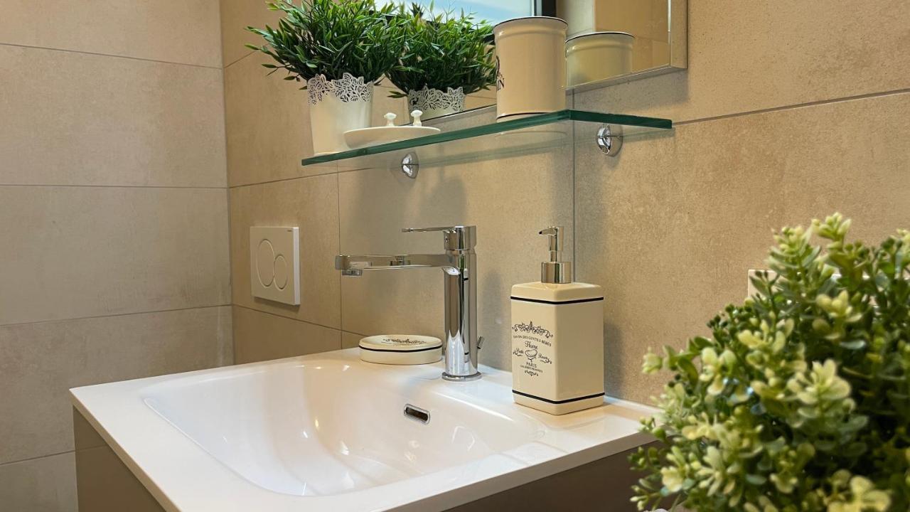 Antica Dimora Pt Apartment Coldrerio Bagian luar foto